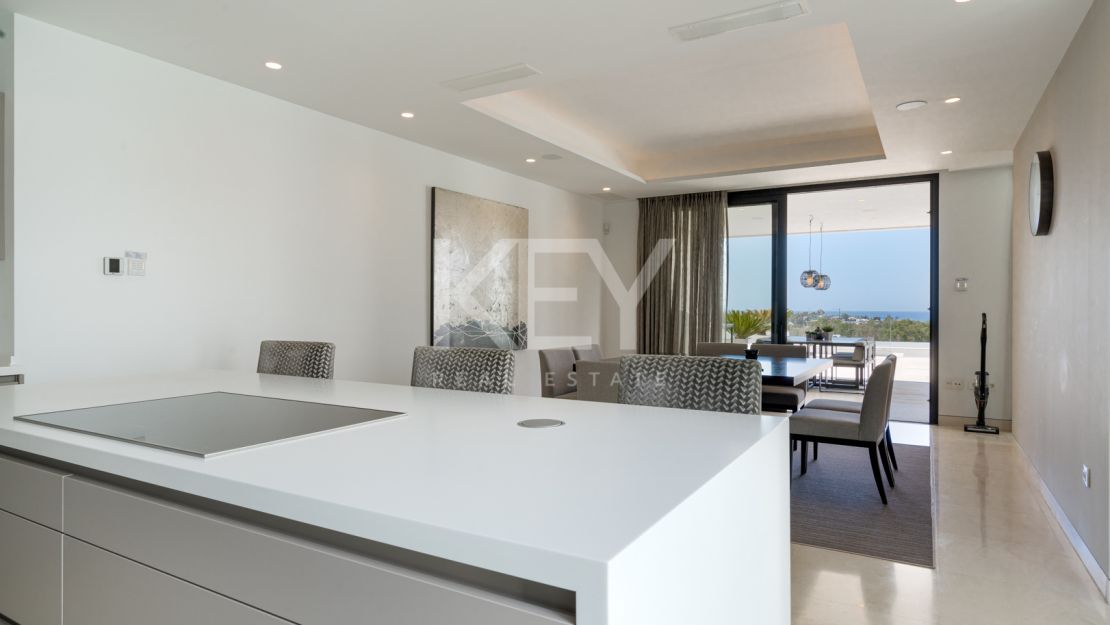 La Alquería 16 - villa de lujo moderna con impresionantes vistas al golf y al mar en La Alquería, Benahavís