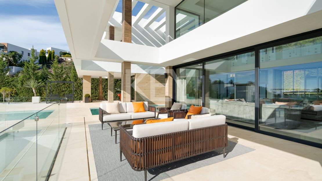La Alquería 16 - villa de lujo moderna con impresionantes vistas al golf y al mar en La Alquería, Benahavís