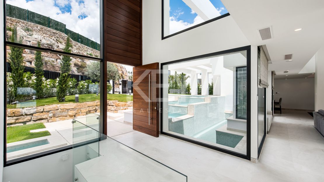 La Alquería 16 - villa de lujo moderna con impresionantes vistas al golf y al mar en La Alquería, Benahavís