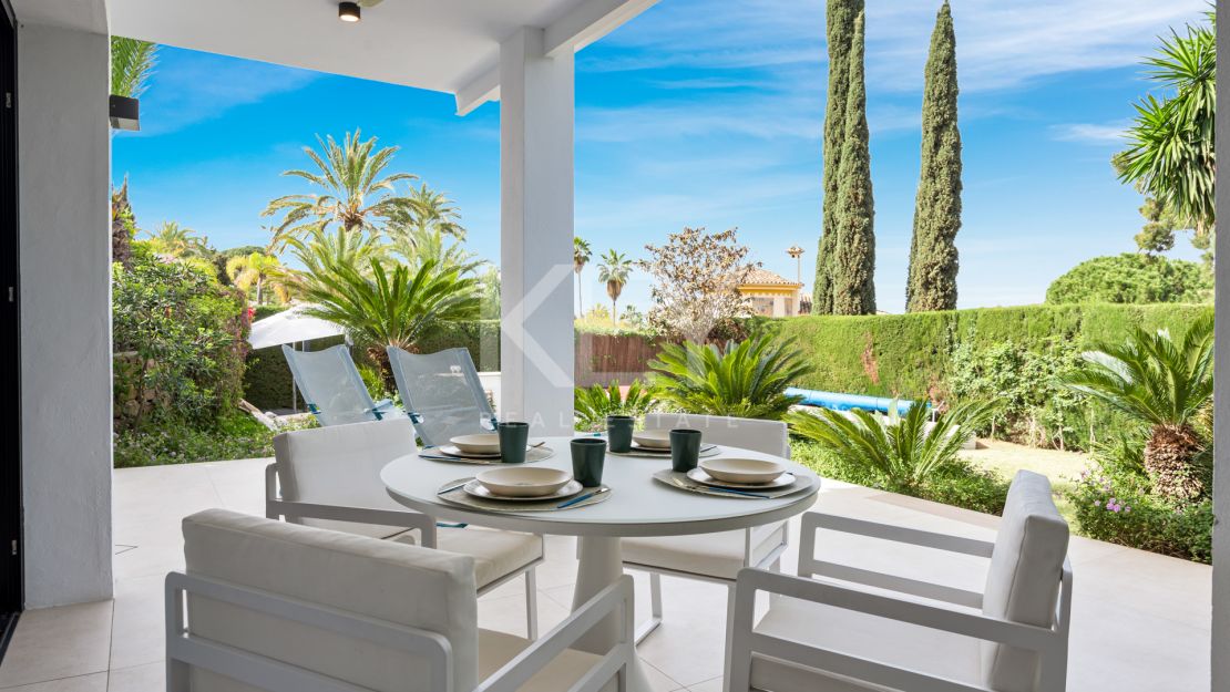 Villa Arcadia: a perfect sea views holiday villa in Costa del Sol