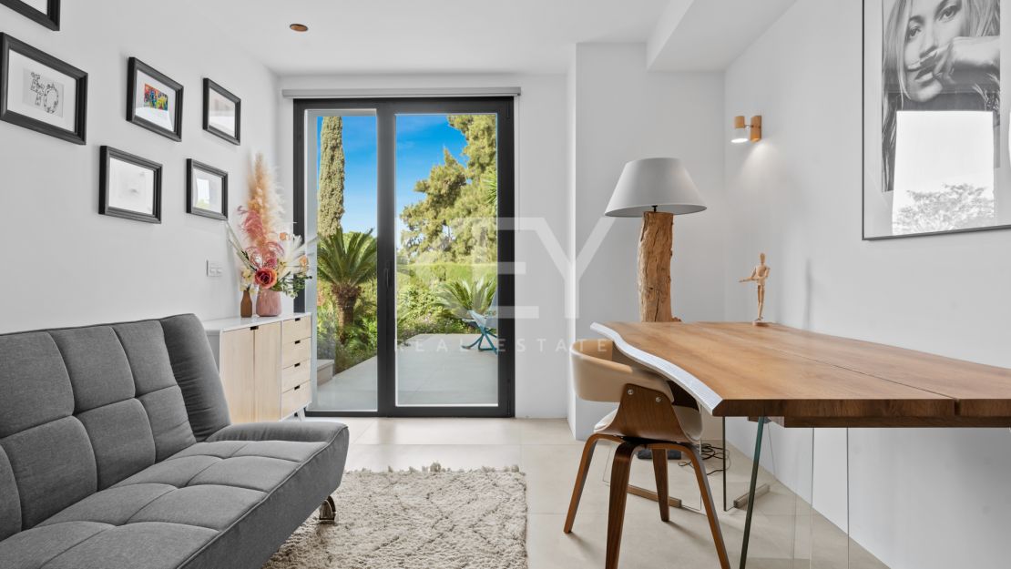 Villa Arcadia: a perfect sea views holiday villa in Costa del Sol