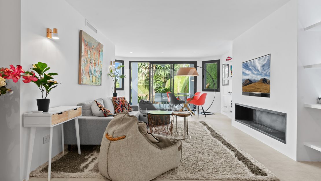 Villa Arcadia: a perfect sea views holiday villa in Costa del Sol