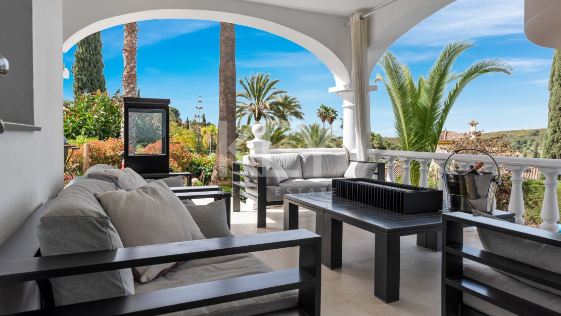 Villa Arcadia: a perfect sea views holiday villa in Costa del Sol
