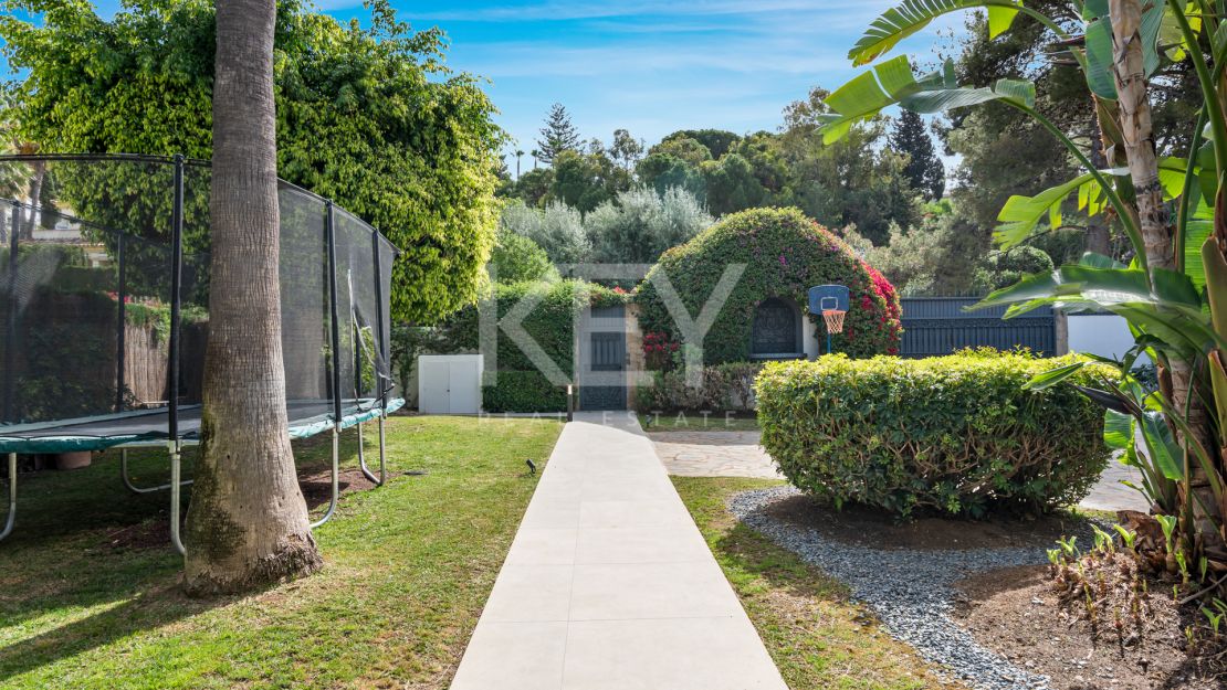 Villa Arcadia: a perfect sea views holiday villa in Costa del Sol