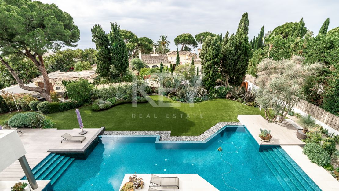 VILLA AMELIE: Luxurious beachside villa in Golden Mile, Marbella