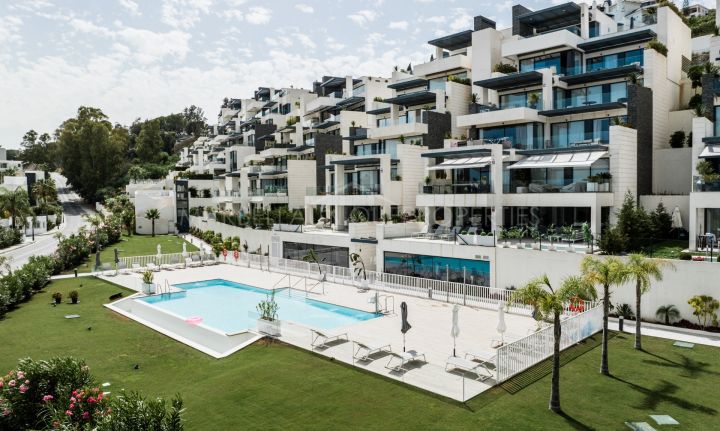 Apartamento de planta baja elevado con piscina privada en La Quinta