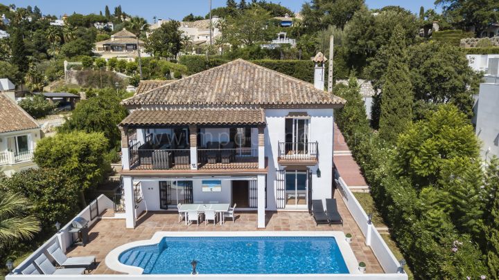 Villa in Marbella East