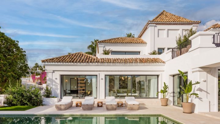 New build luxury villa for sale in Nueva Andalucia