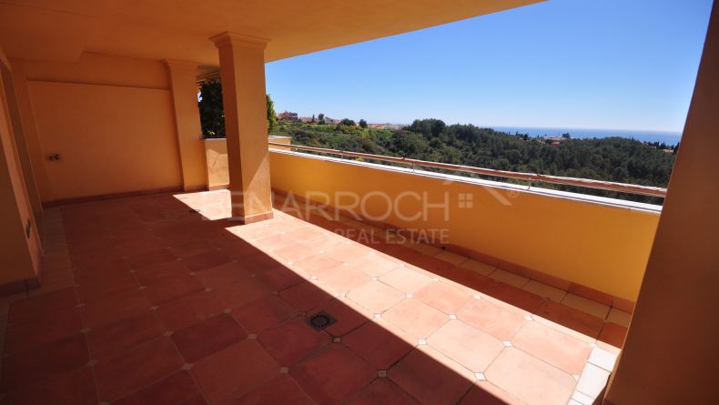 Apartment in SIerra Blanca, Marbella Golden Mile