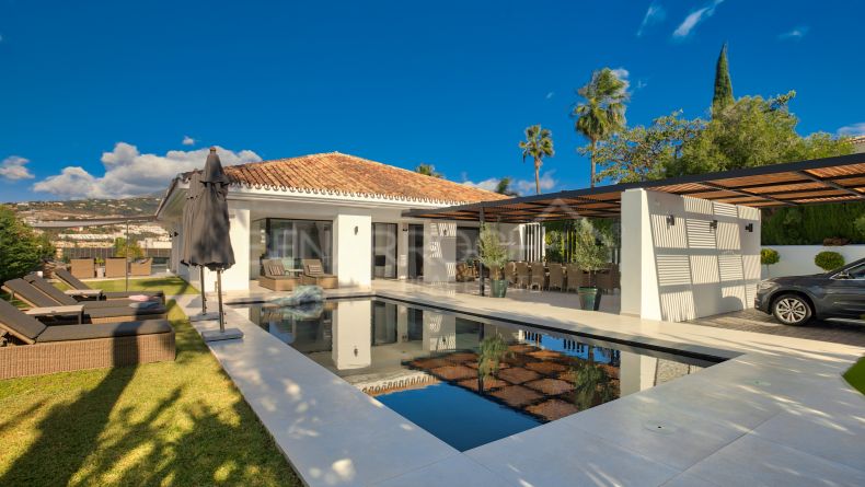 Villa en Los Naranjos Golf, Nueva Andalucia