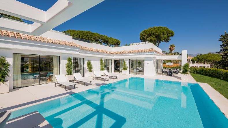 Impecable villa con vistas en Las Brisas, Nueva Andalucia