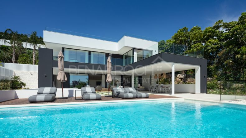 Villa de diseño contemporaneo en Las Brisas, Nueva Andalucia