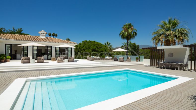Modern mediterranean style villa in Las Brisas, Nueva Andalucia