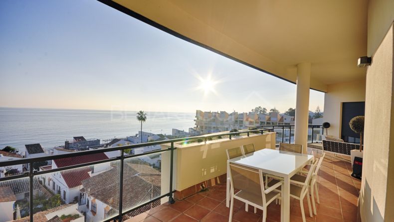 Penthouse avec vue sur l'océan à Cosmo Beach, New Golden Mile