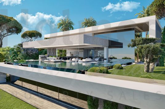 Villa Ibiza, situated in the prestigious G zone, this plot enjoys marvellous panoramic views of Sotogrande and the sea.