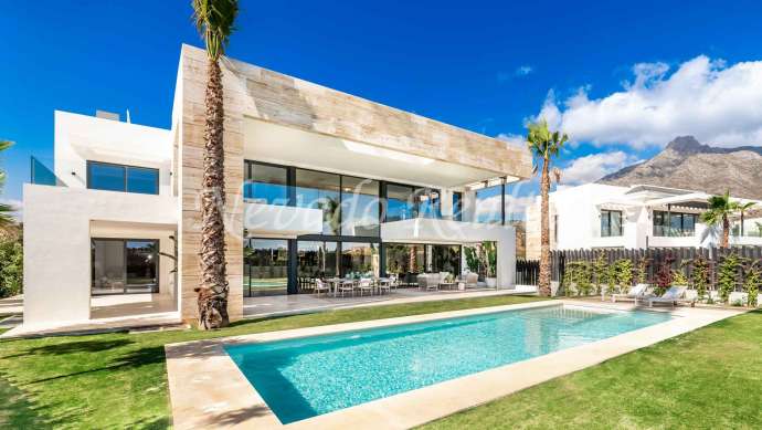					 Brand new villas in Nagueles Marbella for sale
			