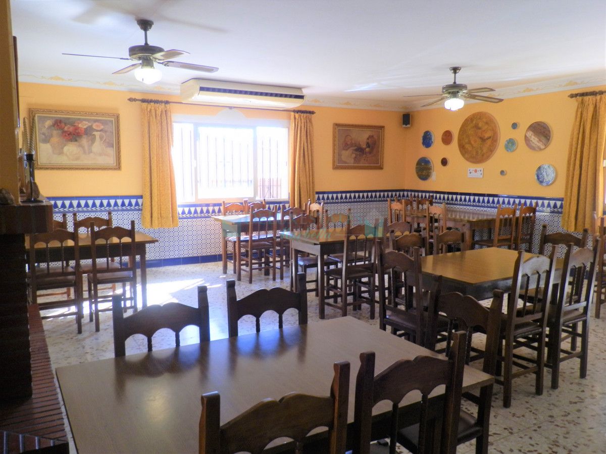 Restaurant for sale in Benahavis