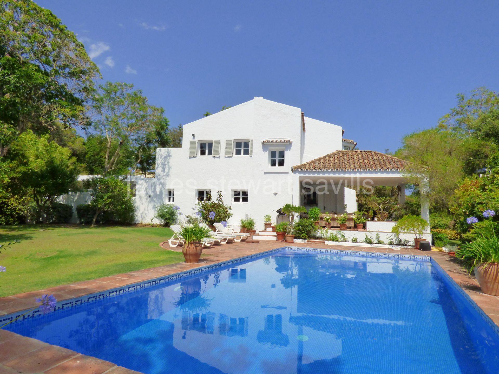 Lovely characterful villa in the Valderrama area of Sotogrande Alto