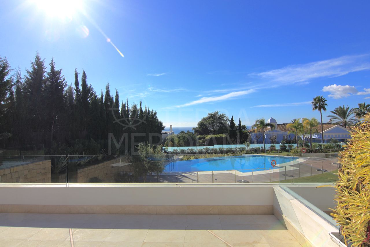 Modern garden apartment with sea views and cinema room for rent in the luxury development of Reserva de Sierra Blanca, Marbella Golden Mile