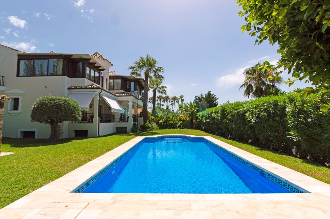 Villa for sale in Sierra Blanca, Marbella Golden Mile