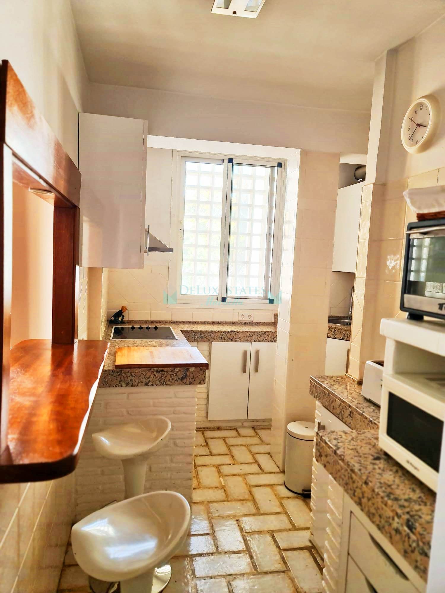 Apartment for sale in Miraflores, Marbella