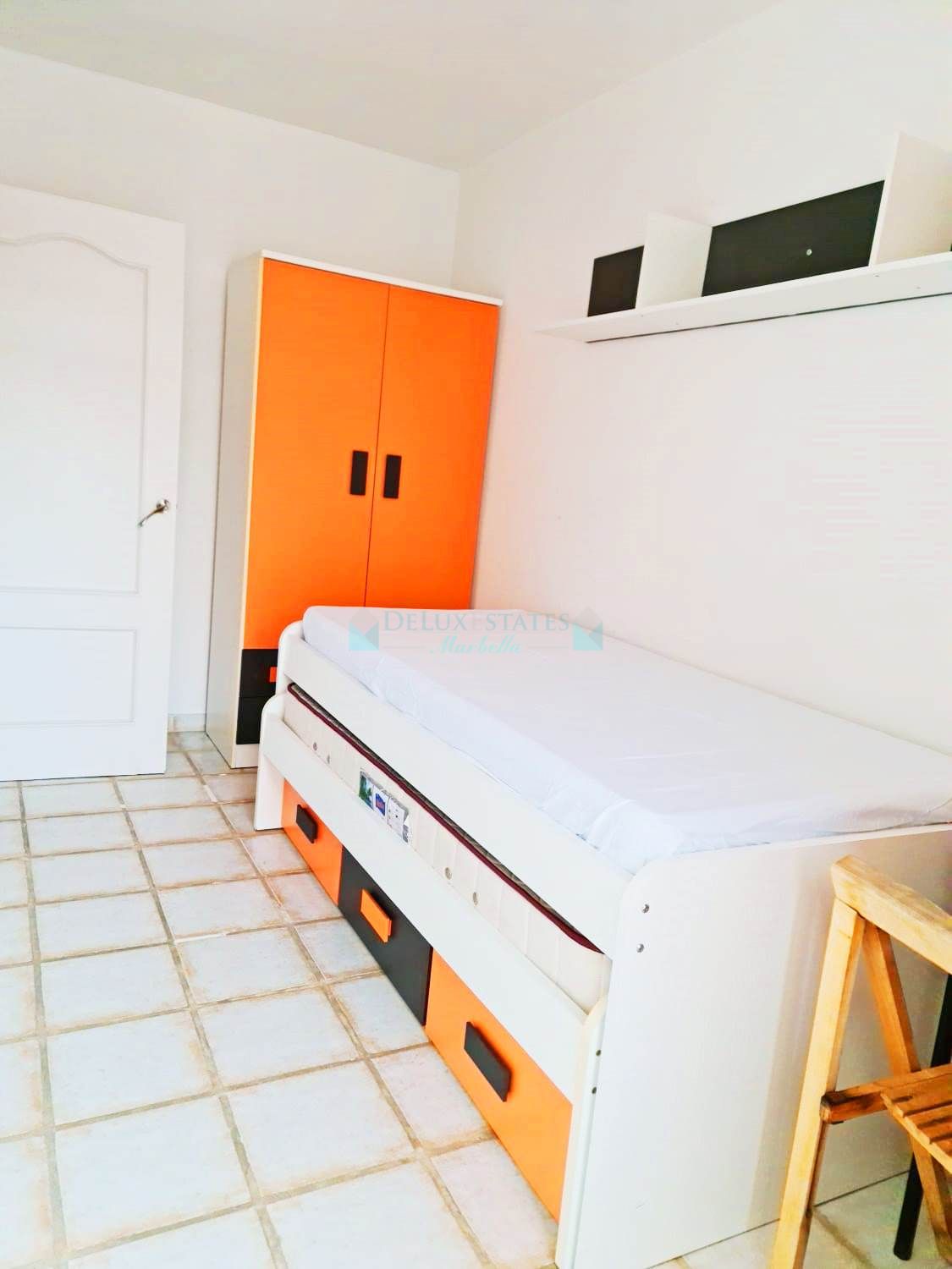 Apartment for sale in Miraflores, Marbella