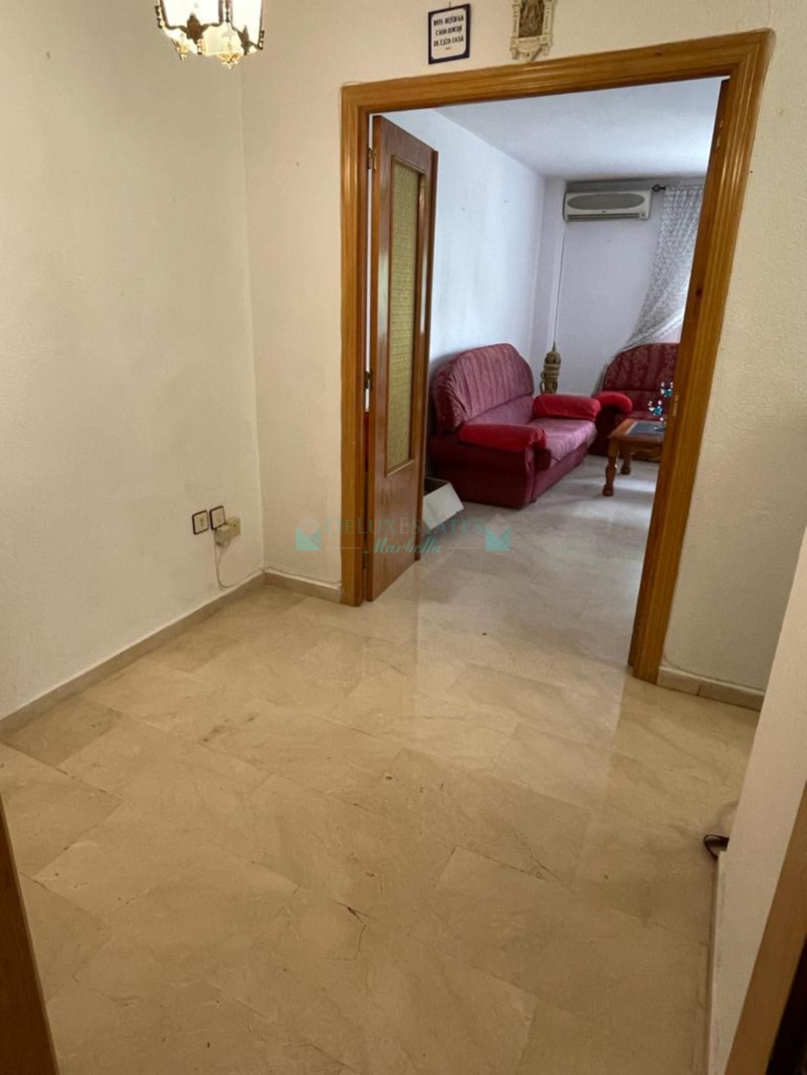 Apartment for sale in Calvario, Estepona