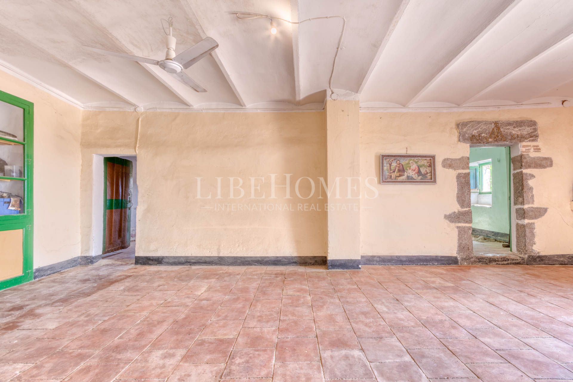 Country house with plot of 2.14 hectares in Peralada, Costa Brava