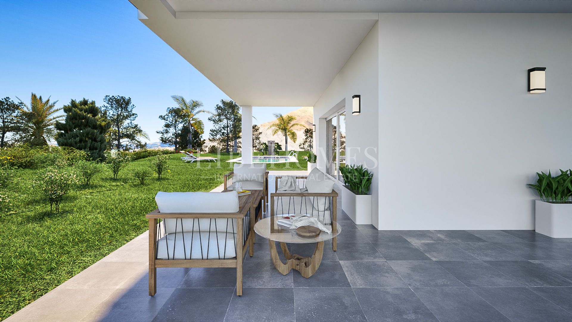 Terreno edificable muy cerca de Estepona, con increíbles vistas al mar