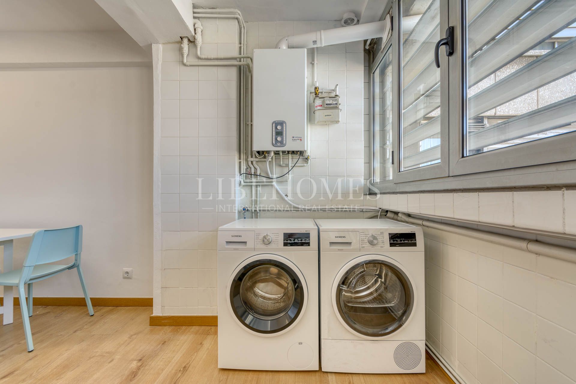 Apartment in Barcelona center, panoramic views of city and the sea