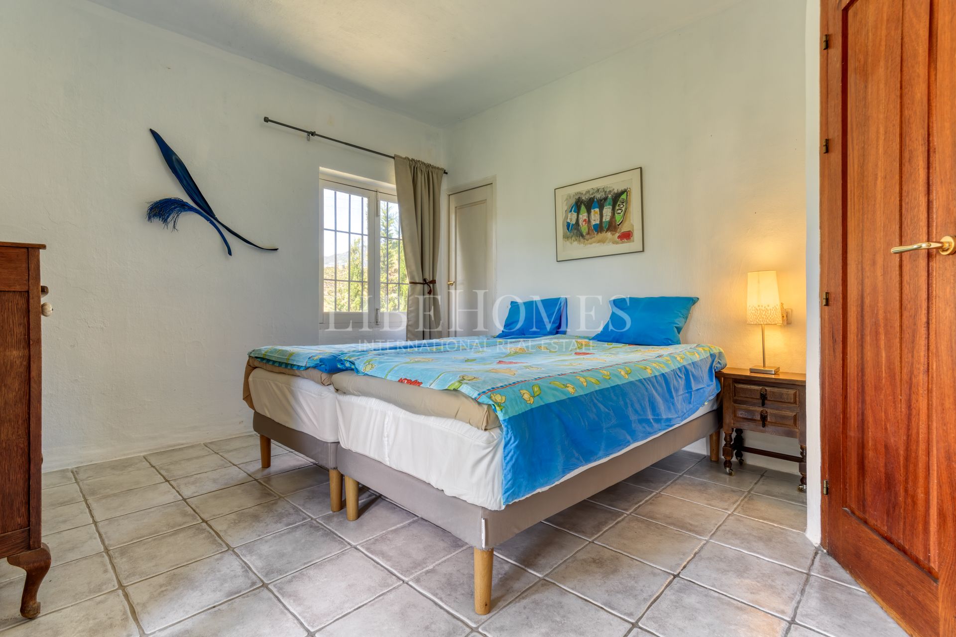 Finca for family use or perfect as a rural hotel in Frigiliana, Málaga