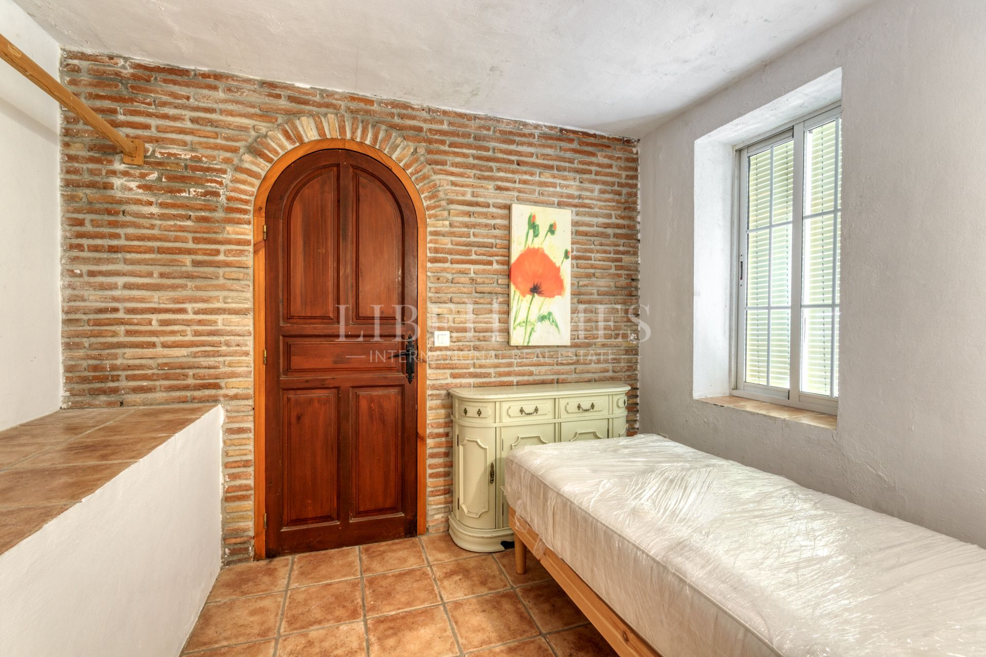 Finca for family use or perfect as a rural hotel in Frigiliana, Málaga