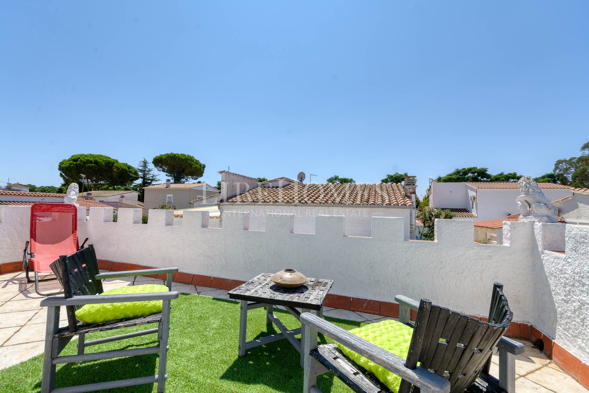 House with pool near the sea in Montgri, Empuriabrava, Costa Brava