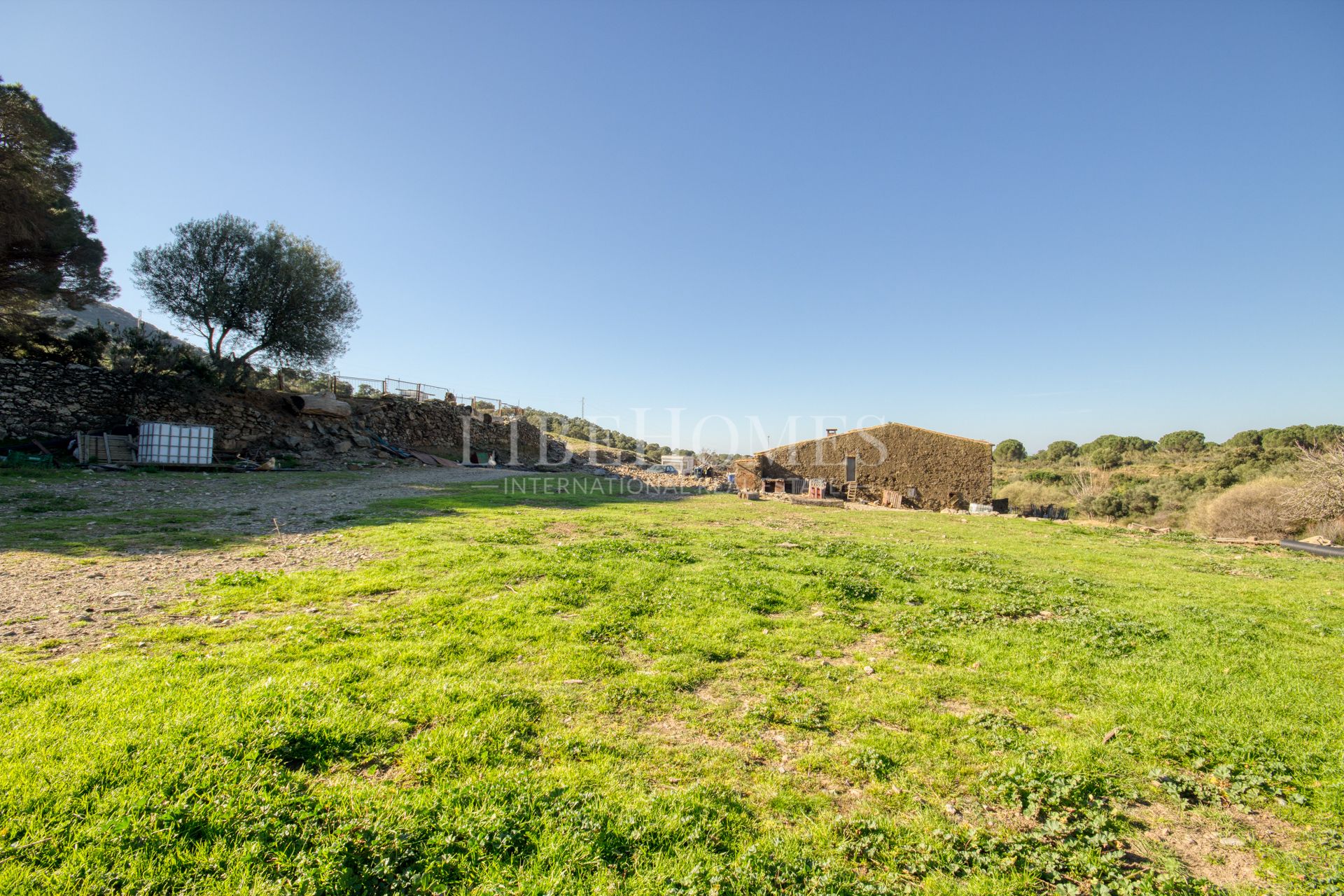 Maison de campagne de 40 hectares à la baie de Roses (Costa Brava)