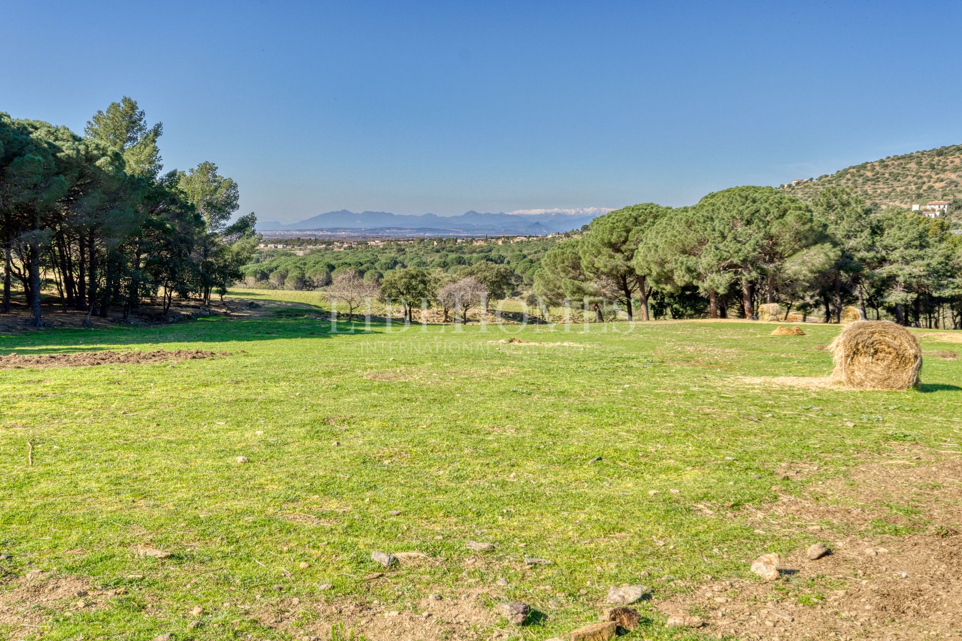 Maison de campagne de 40 hectares à la baie de Roses (Costa Brava)