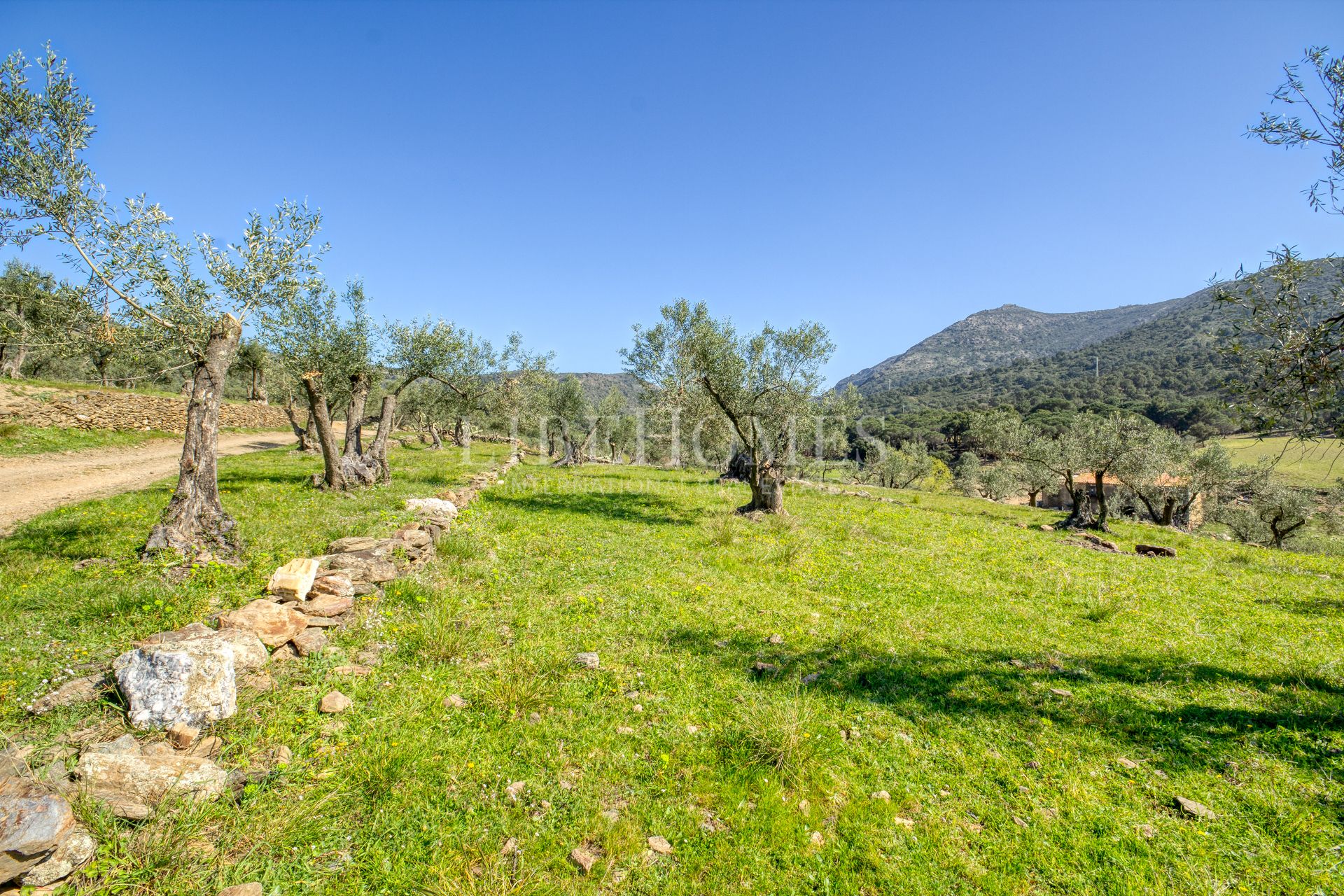 Maison de campagne de 40 hectares à la baie de Roses (Costa Brava)