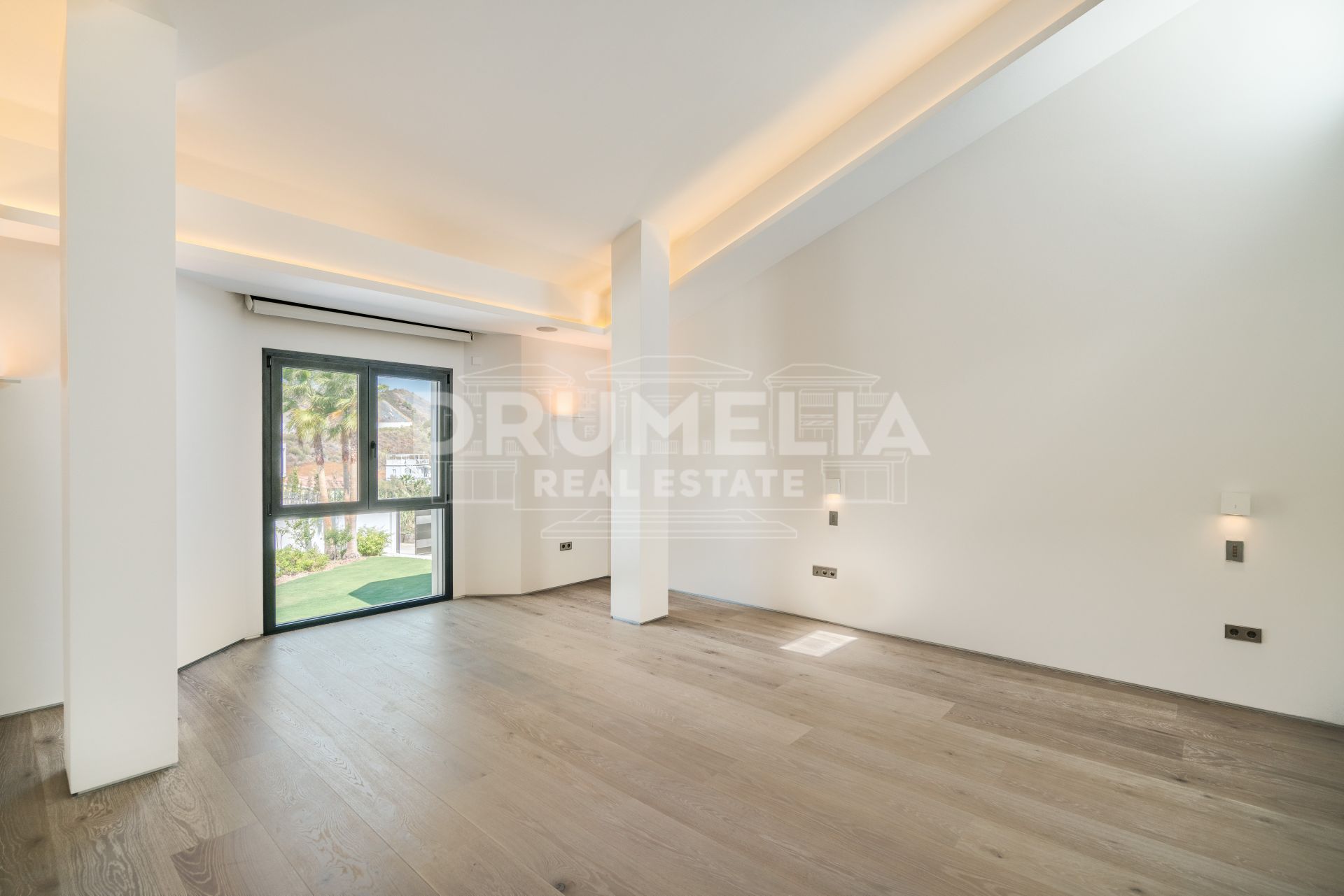 Villa in Lomas del Colorado, Nueva Andalucia