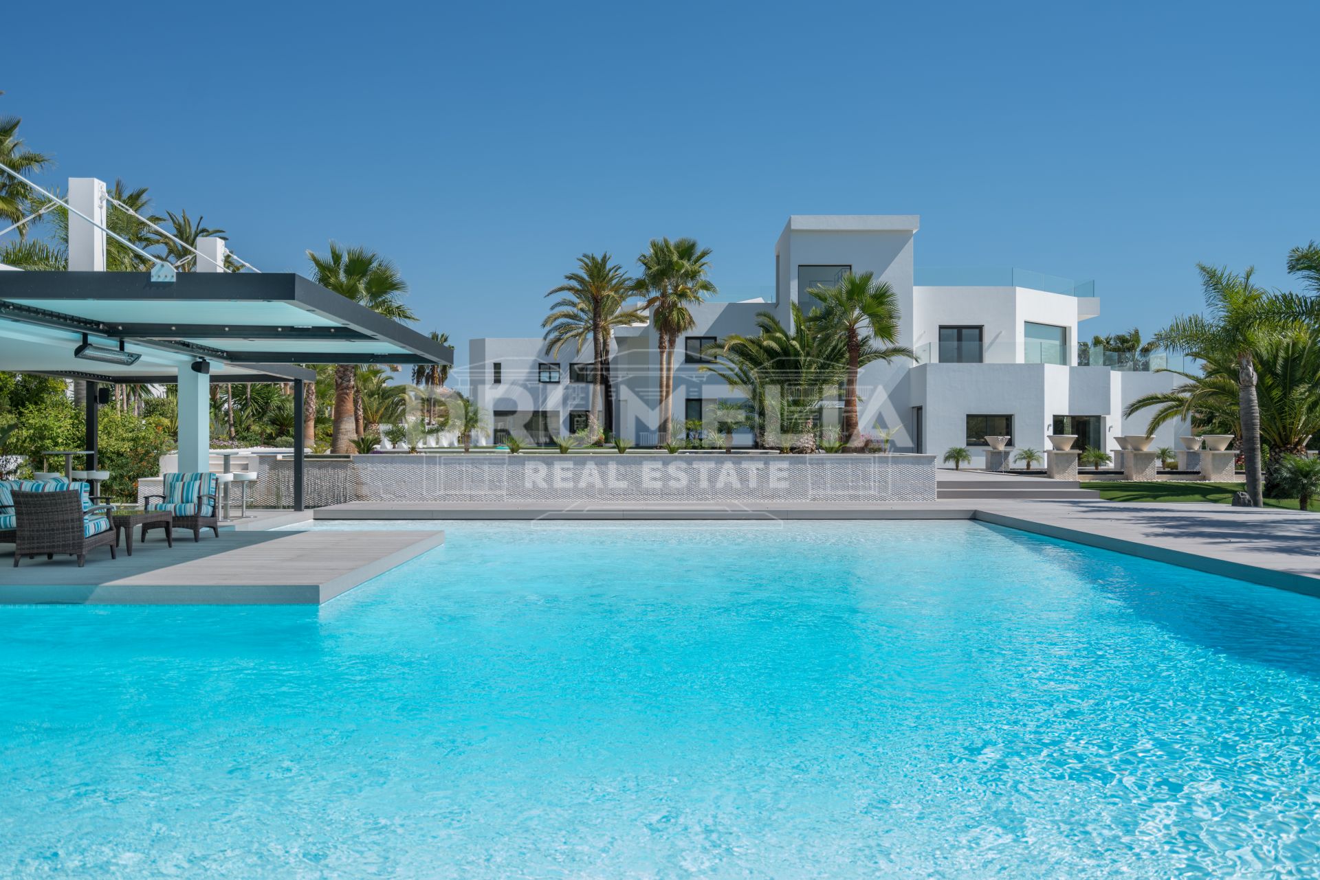 Villa in Lomas del Colorado, Nueva Andalucia