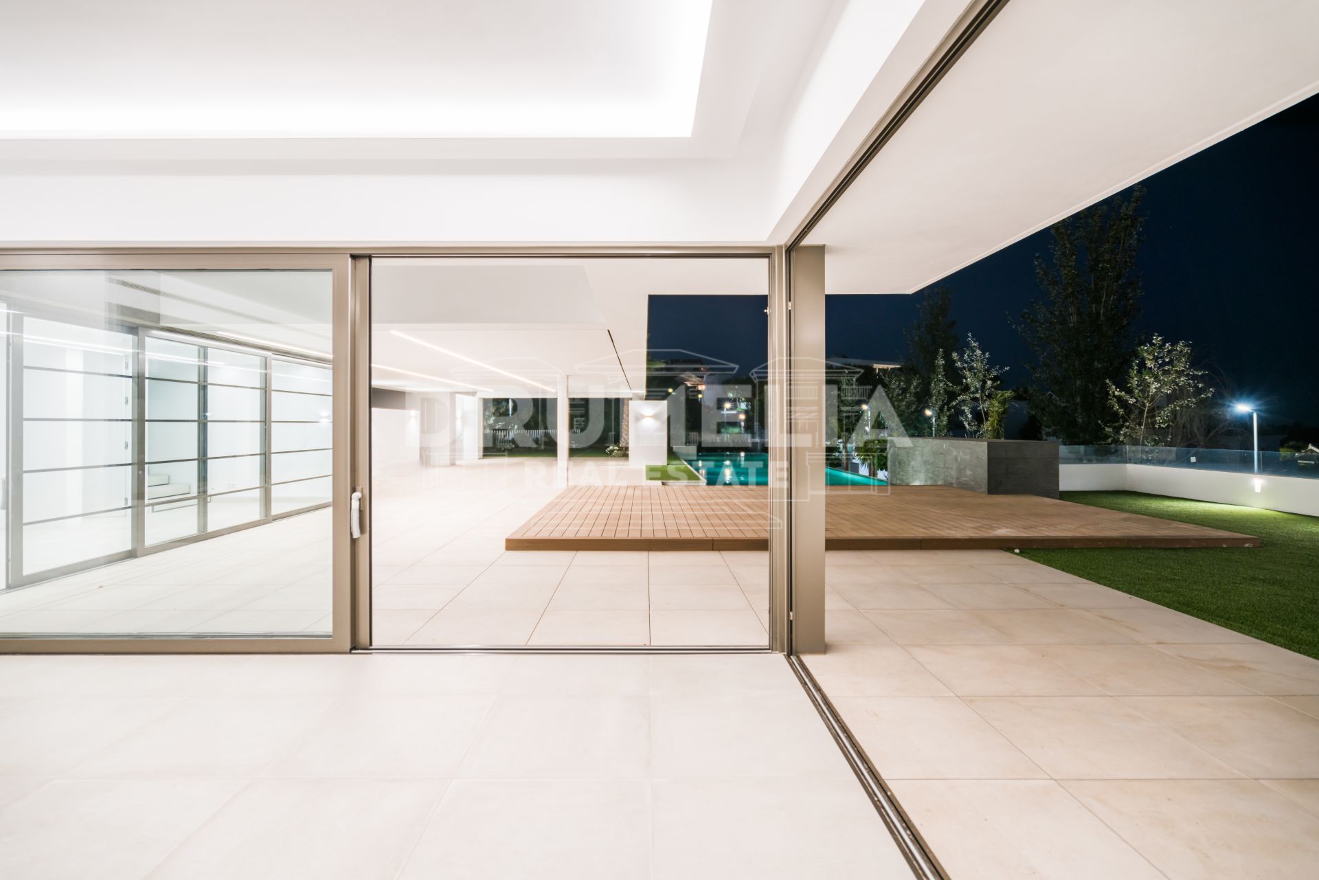 Villa in La Alqueria, Benahavis