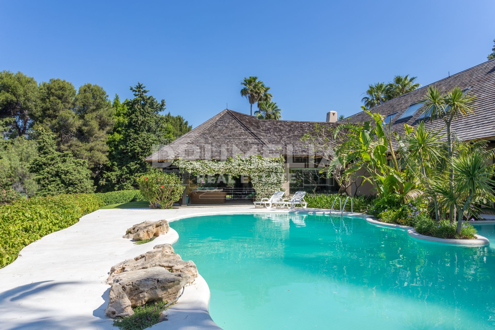 Marbella East, Exquisite Luxury Front Golf Villa, Rio Real Golf, Marbella East (Marbella)
