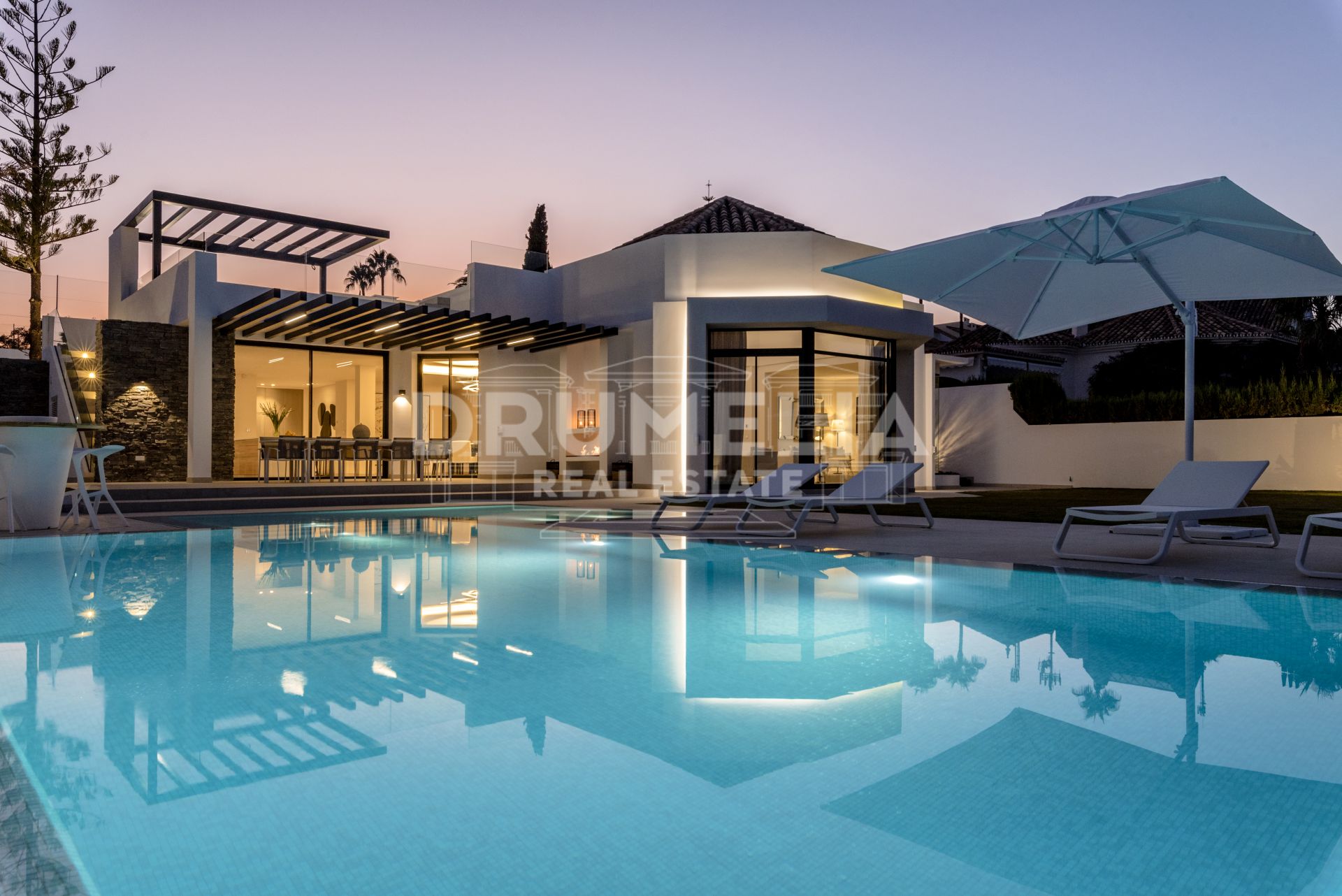 Villa in Nueva Andalucia