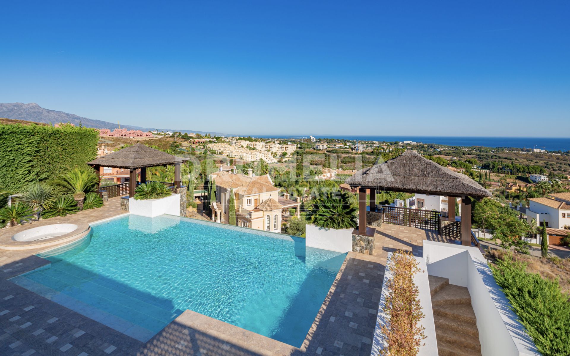Benahavis, Exceptional Modern High-End Villa, Los Flamingos, Benahavis