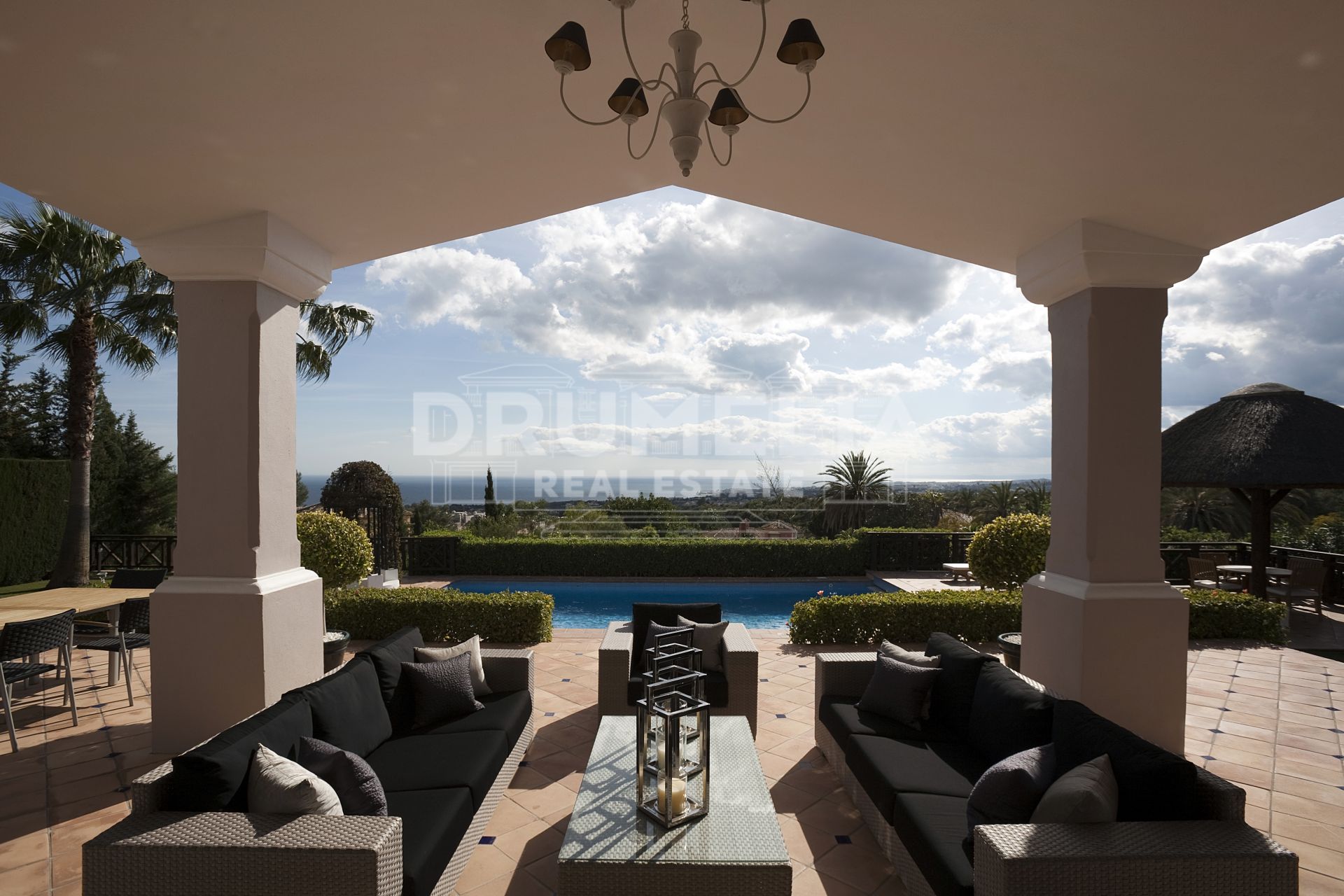 Marbella Golden Mile, 5 star private luxury villa nestled in the hills of Sierra Blanca