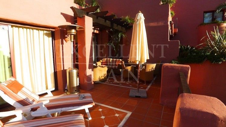 Atico en Menara Beach, Estepona