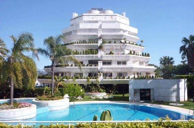 Apartment in Mare Nostrum, Marbella Centro