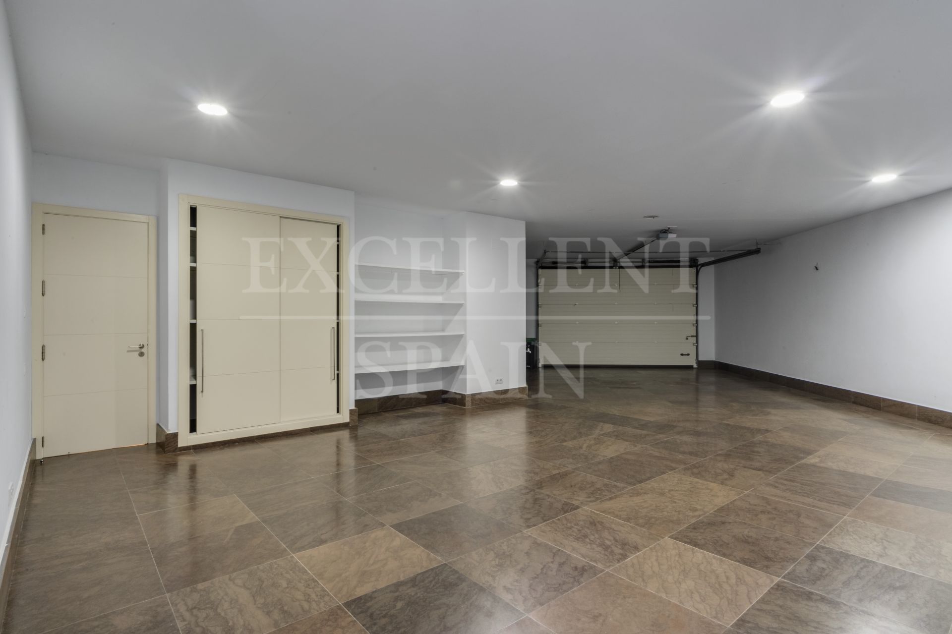 Villa in Lomas de Magna Marbella, Marbella Goldene Meile