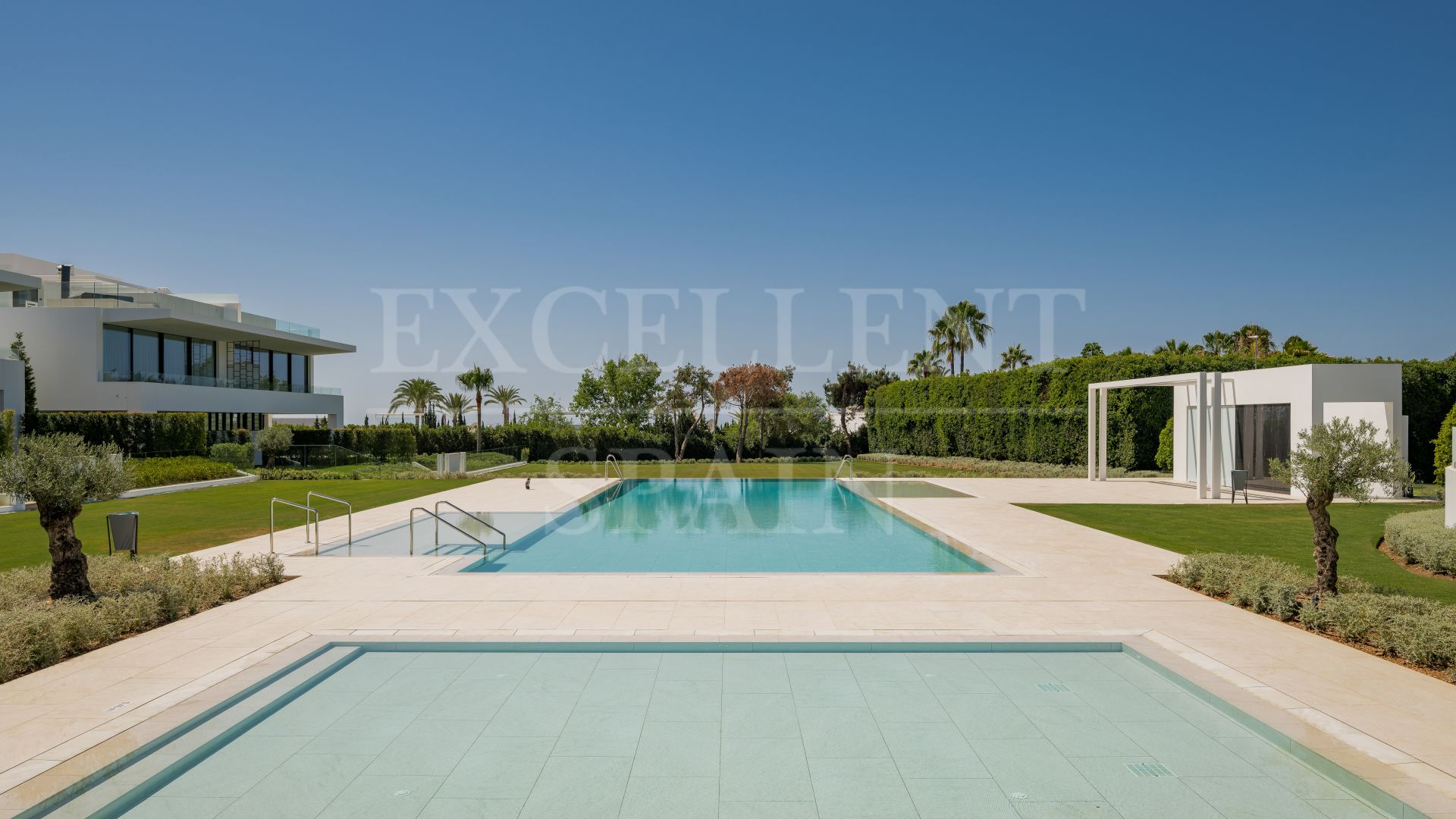 Semi Detached Villa in Vilas 12, Marbella Golden Mile