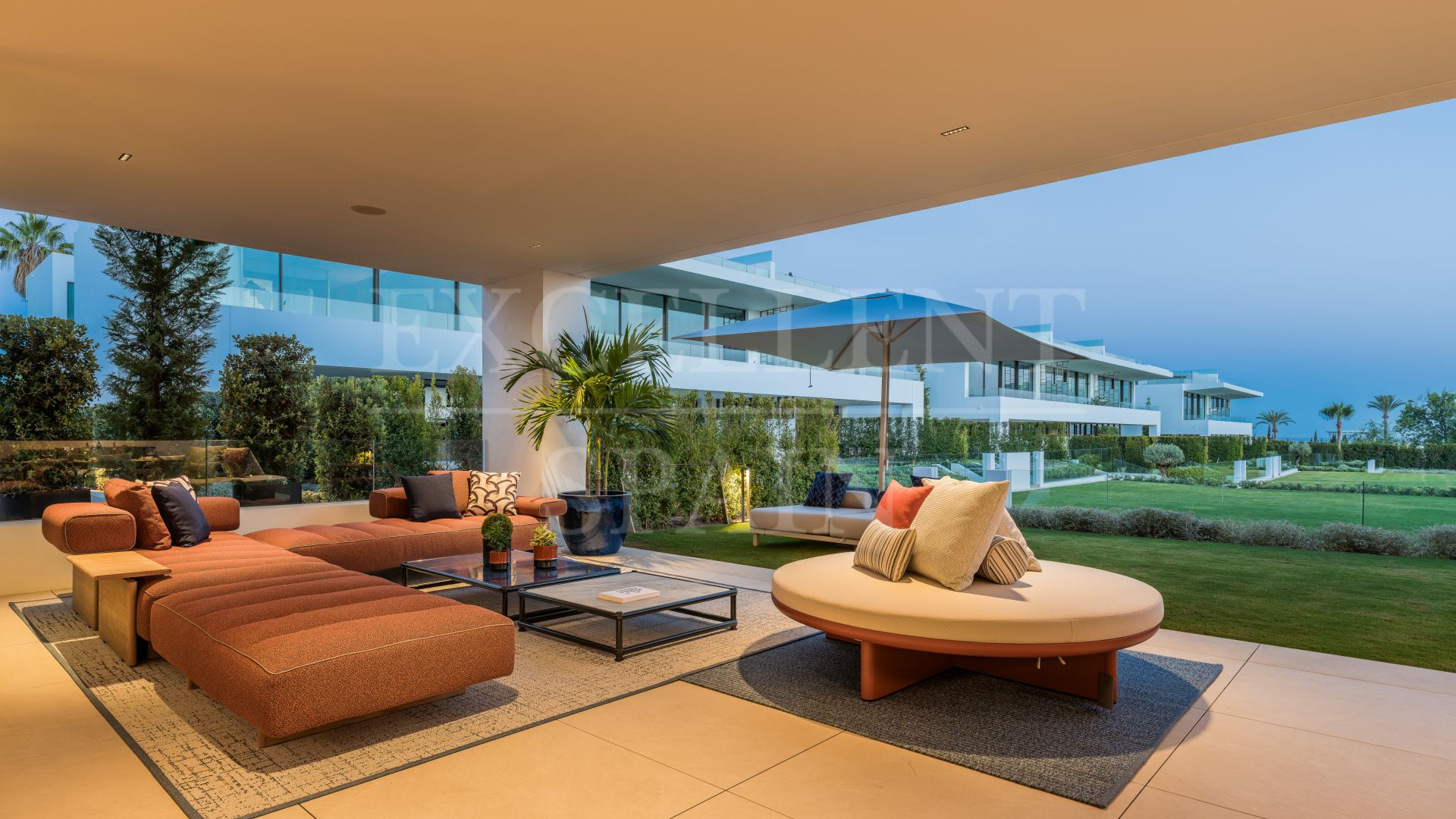 Semi Detached Villa in Vilas 12, Marbella Golden Mile