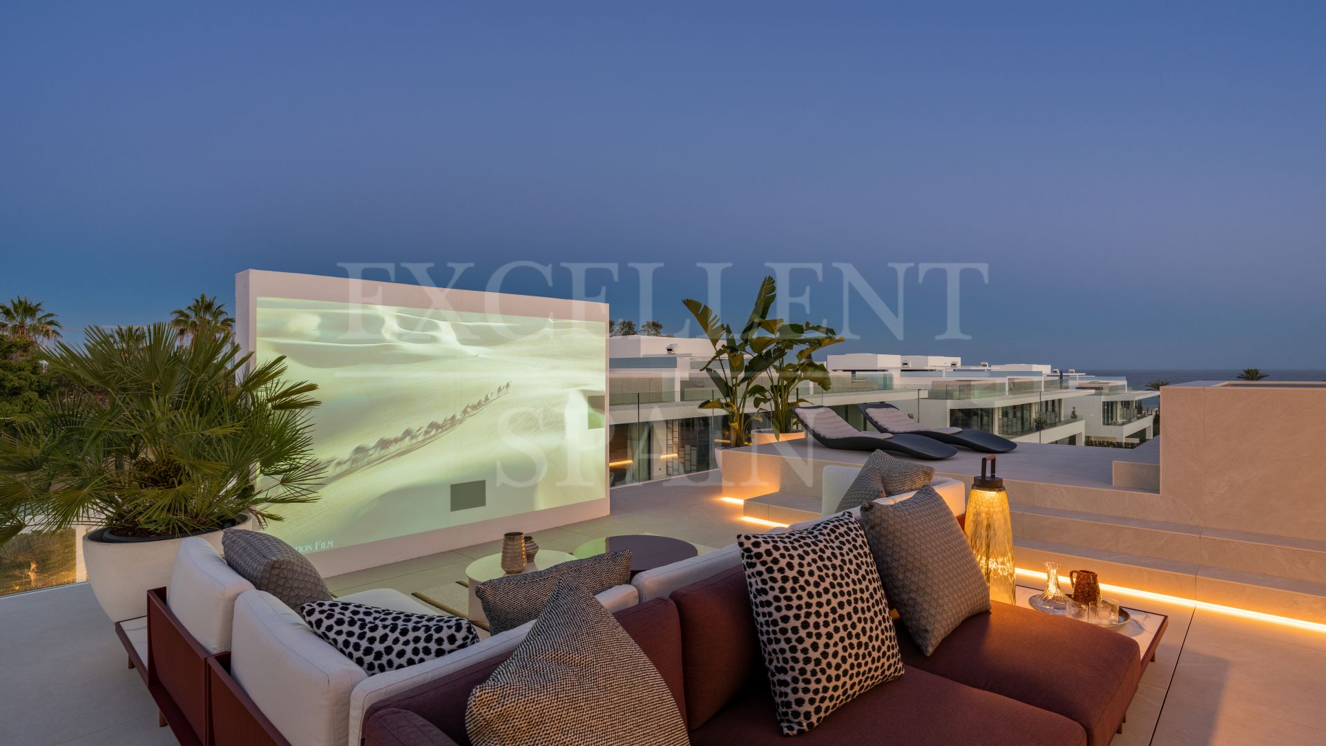 Semi Detached Villa in Vilas 12, Marbella Golden Mile