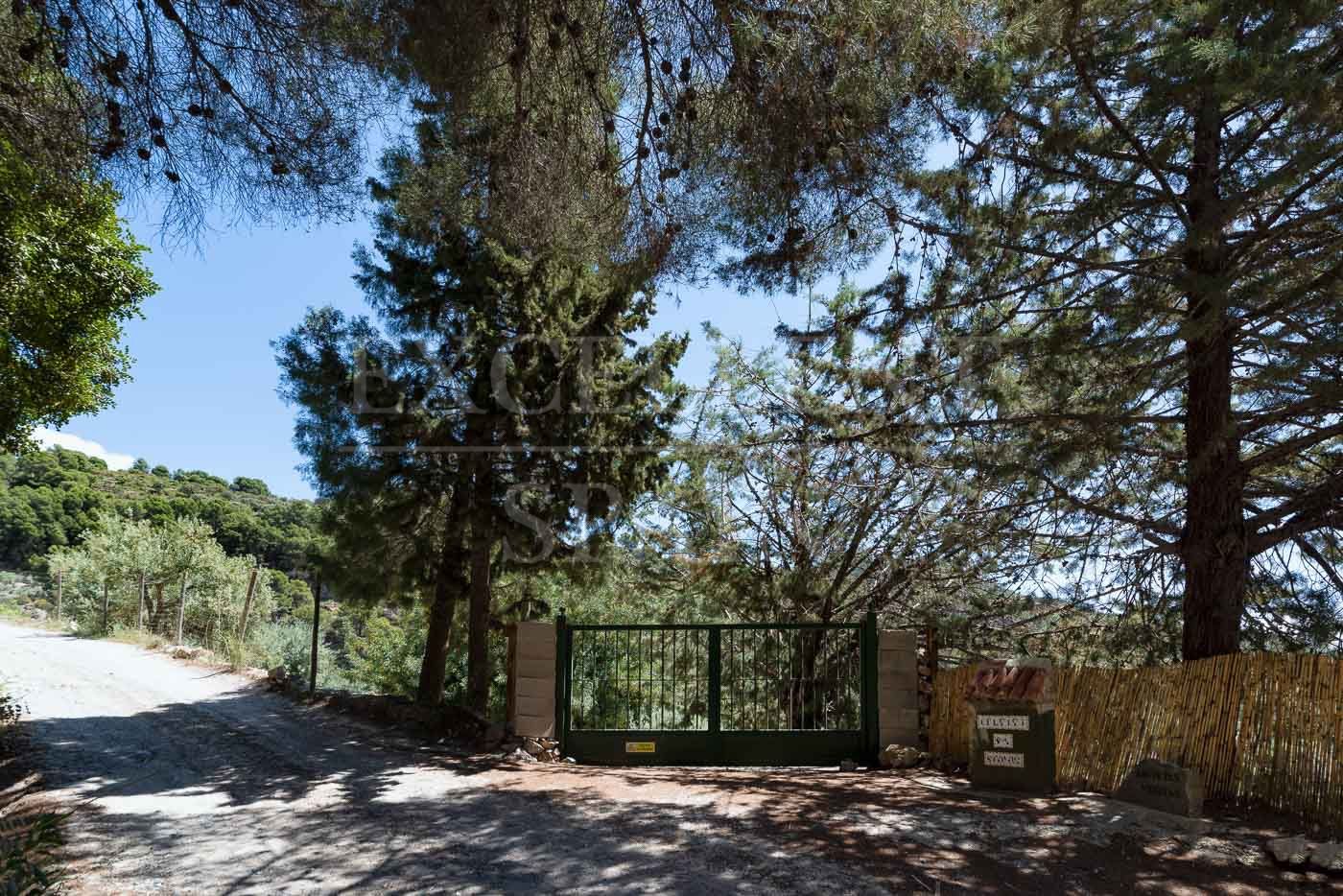 Country House in Granada